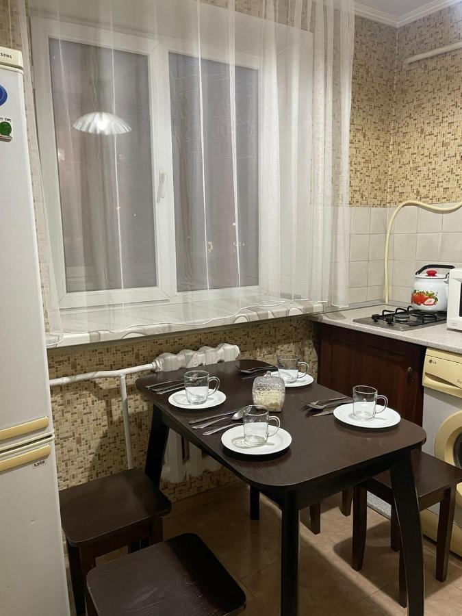 Квартира Рядом Арбата, Гоголя 92 Almaty Eksteriør billede