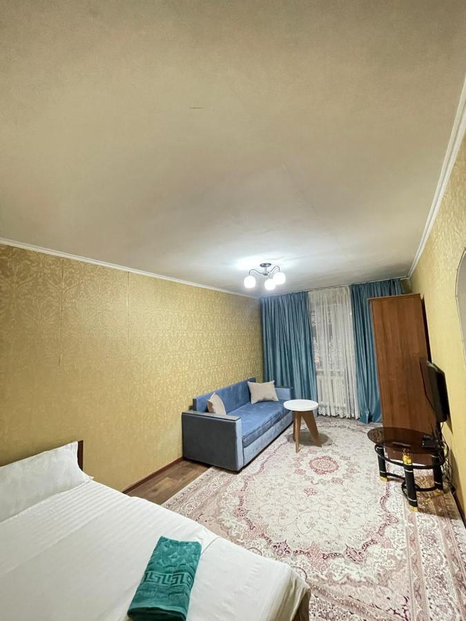 Квартира Рядом Арбата, Гоголя 92 Almaty Eksteriør billede