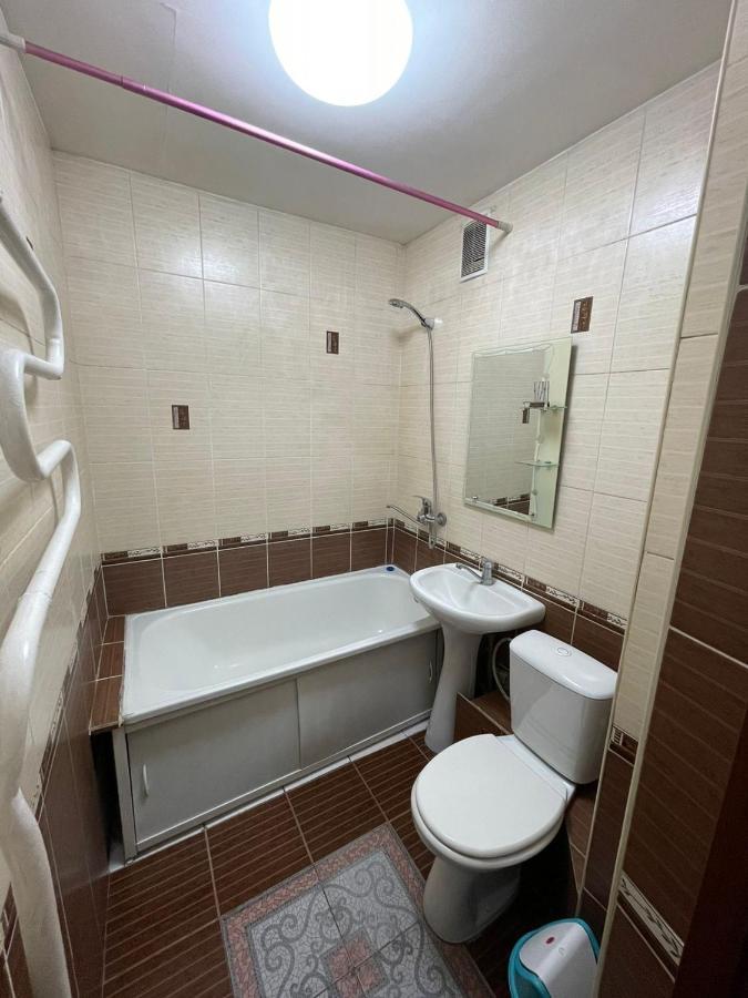 Квартира Рядом Арбата, Гоголя 92 Almaty Eksteriør billede